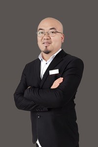刘老师证件照.jpg